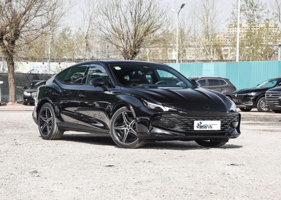 Nuevo Negro Gran Espacio Eléctrico MG Car MG 7 Limousina Gasolina