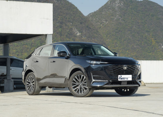 Competitivo Smart Sport gasolina combustible Chang An Ev Changan Uni-K seguro cómodo SUV coche