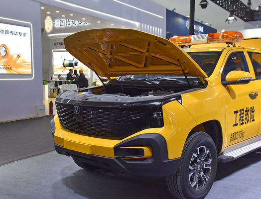 Exportación de buques rápidos gasolina combustible híbrido Chang An Hunter 470Nm 2.0T 272 Ps camioneta eléctrica nuevo coche